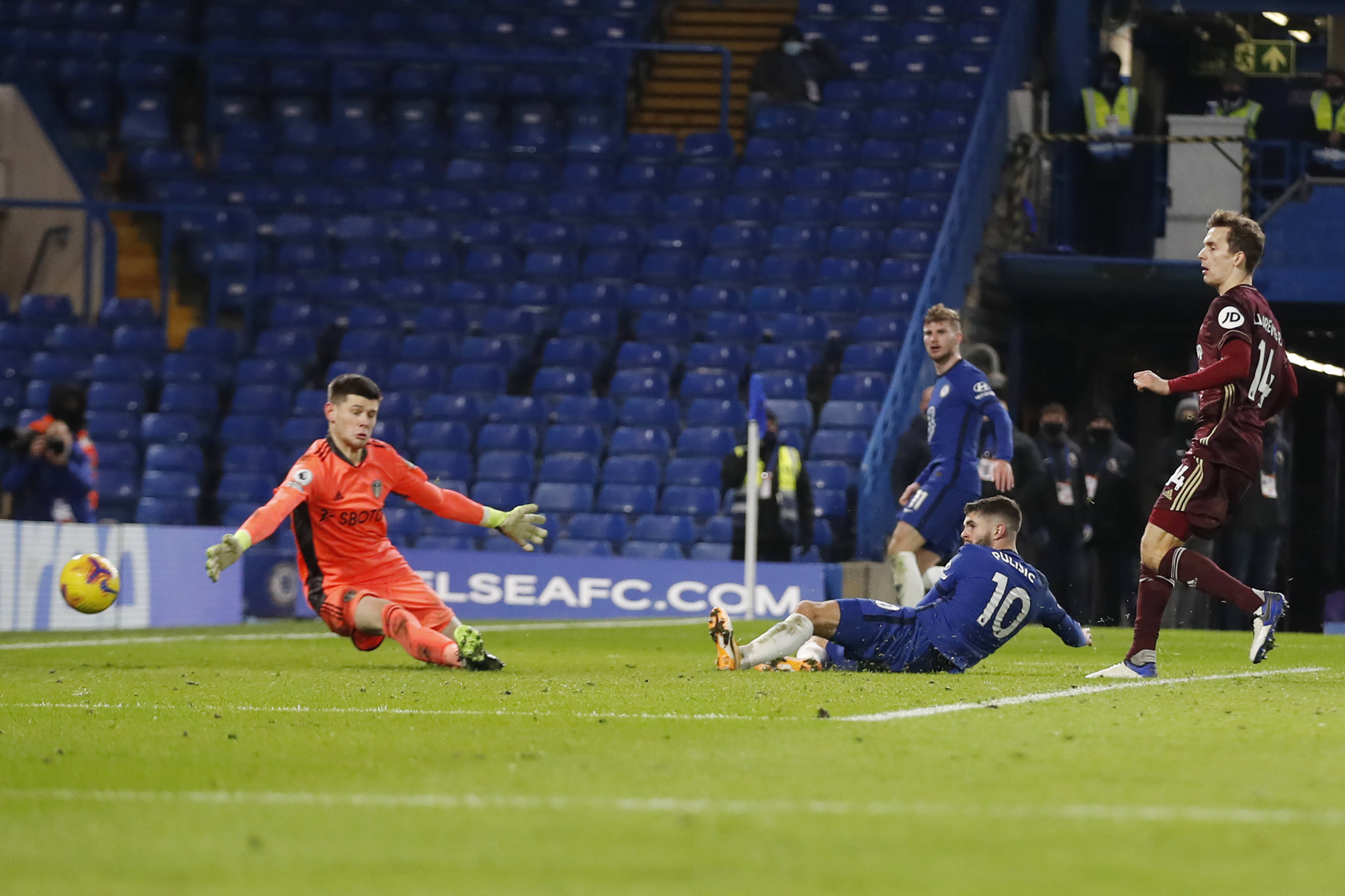 场比赛为核 场比赛为核